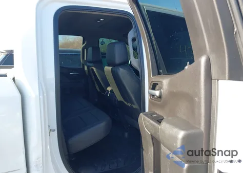 2019 Chevrolet Silverado 1500 Work Truck z USA, uszkodzony, nr VIN 1GCRYAEH7KZ392316